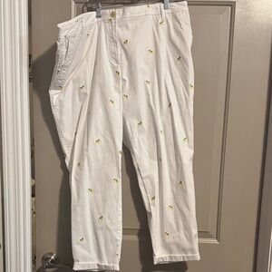 Talbots White Pants with Yellow Floral Embroidery